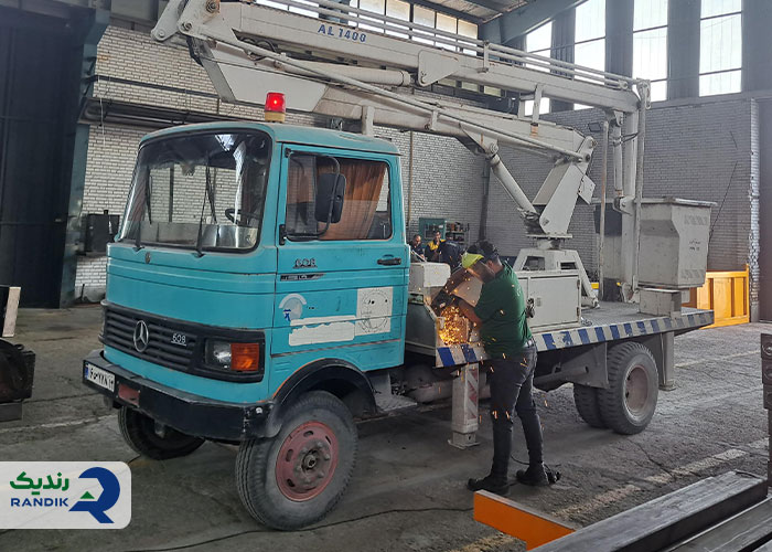 سرویس و نگهداری بالابر پشت خودرویی