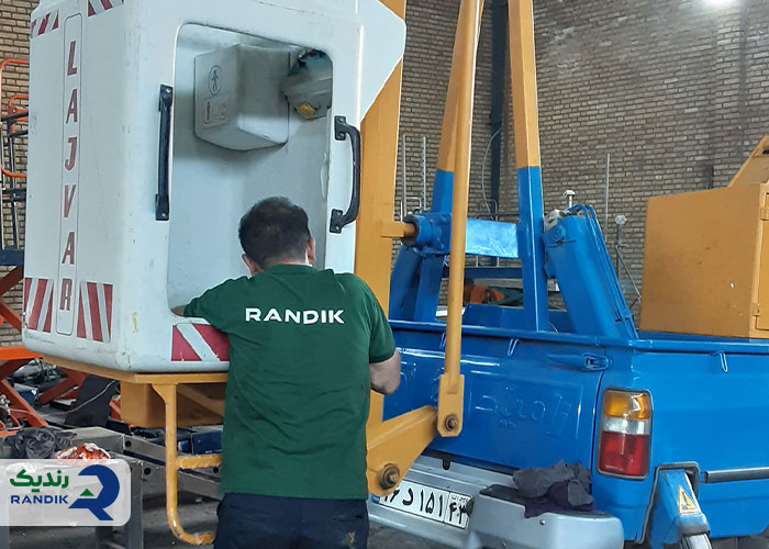 عیب‌یابی بالابر پشت خودرویی